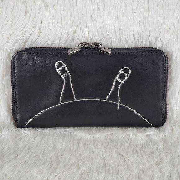Marc by Marc Jacobs Disney Alice I'm Not Like Other Girls Wallet - Picture 1 of 6
